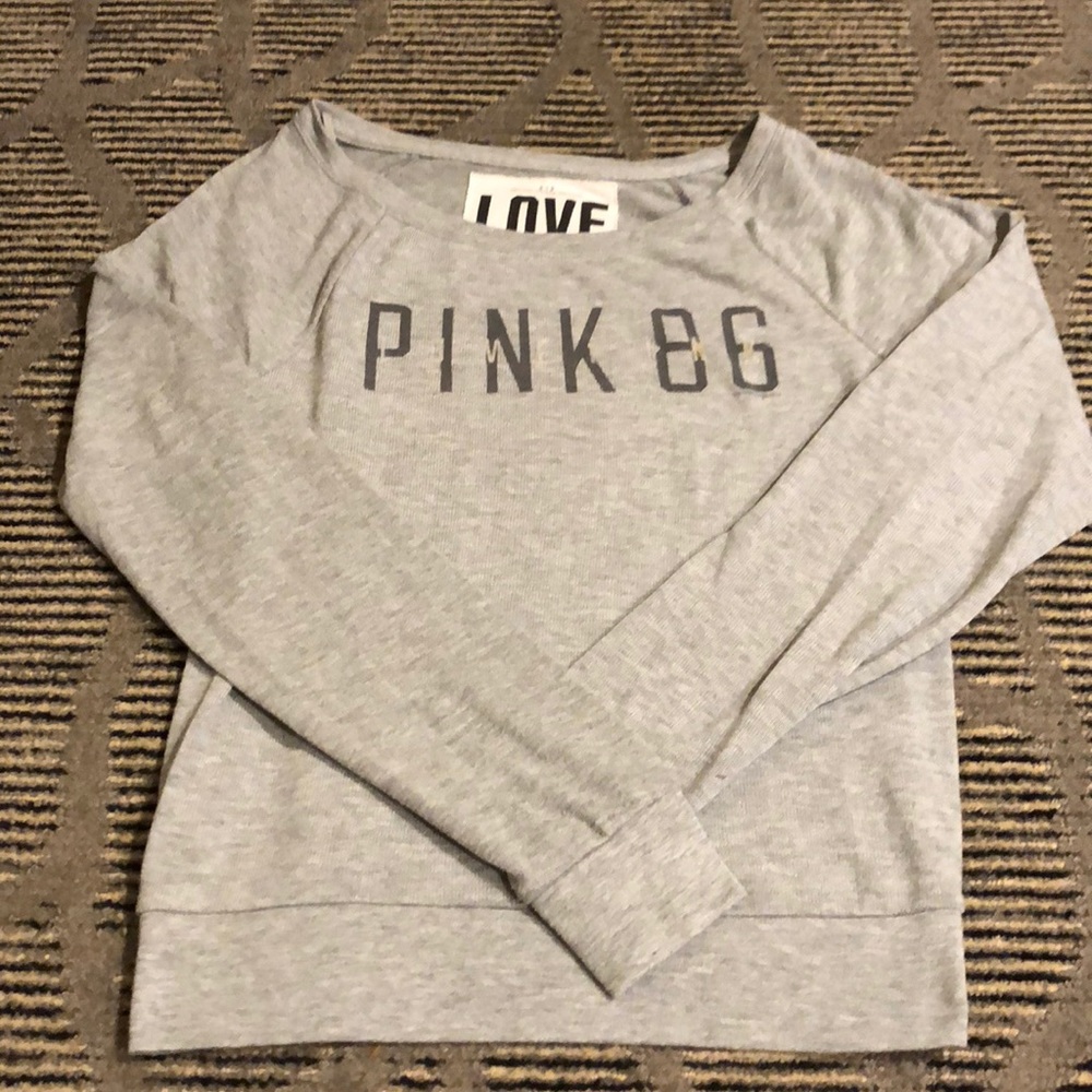 Victoria’s Secret PINK lightweight sweatshirt